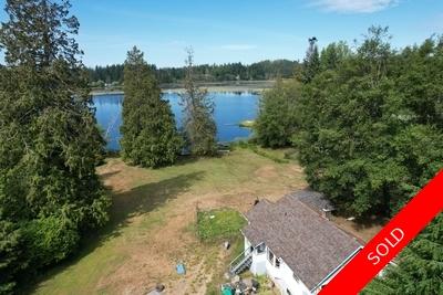 Powell River Lakefront Home for sale: 1,600 sq.ft. (Listed 2023-08-02)