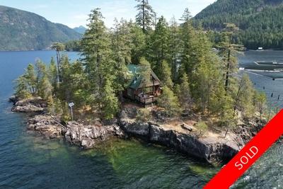 Powell River Private Island for sale: 3 bedroom 1,200 sq.ft. (Listed 2023-08-03)